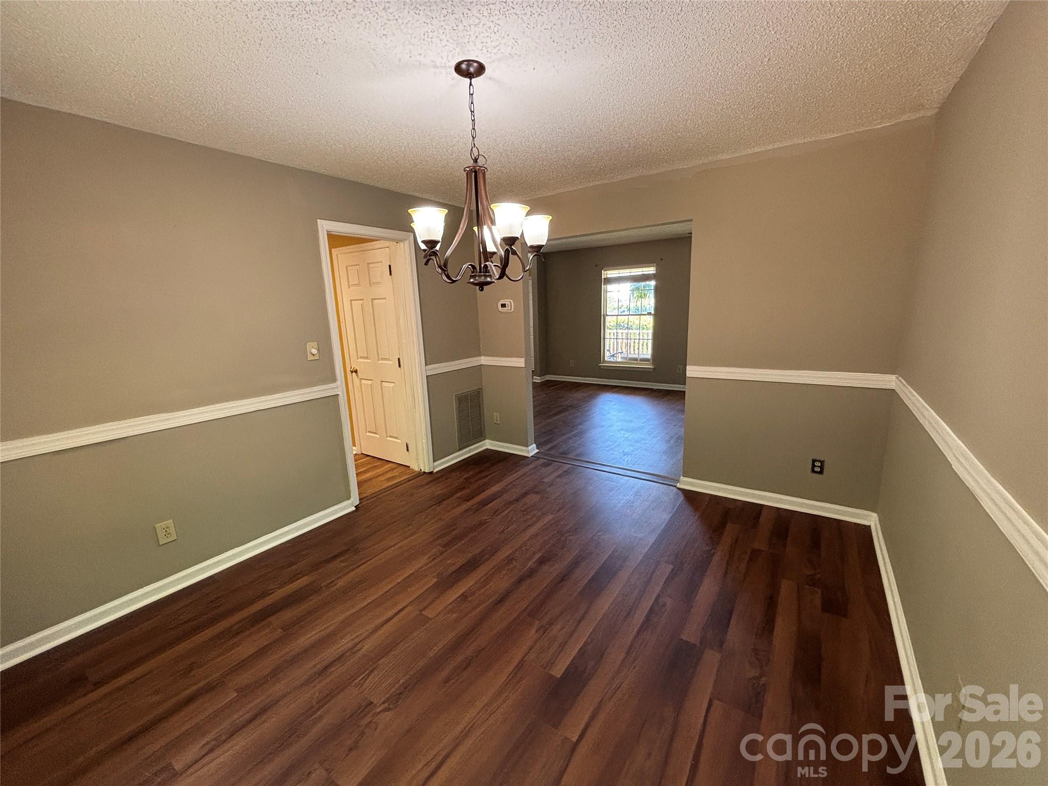 2601 Yarrow Road