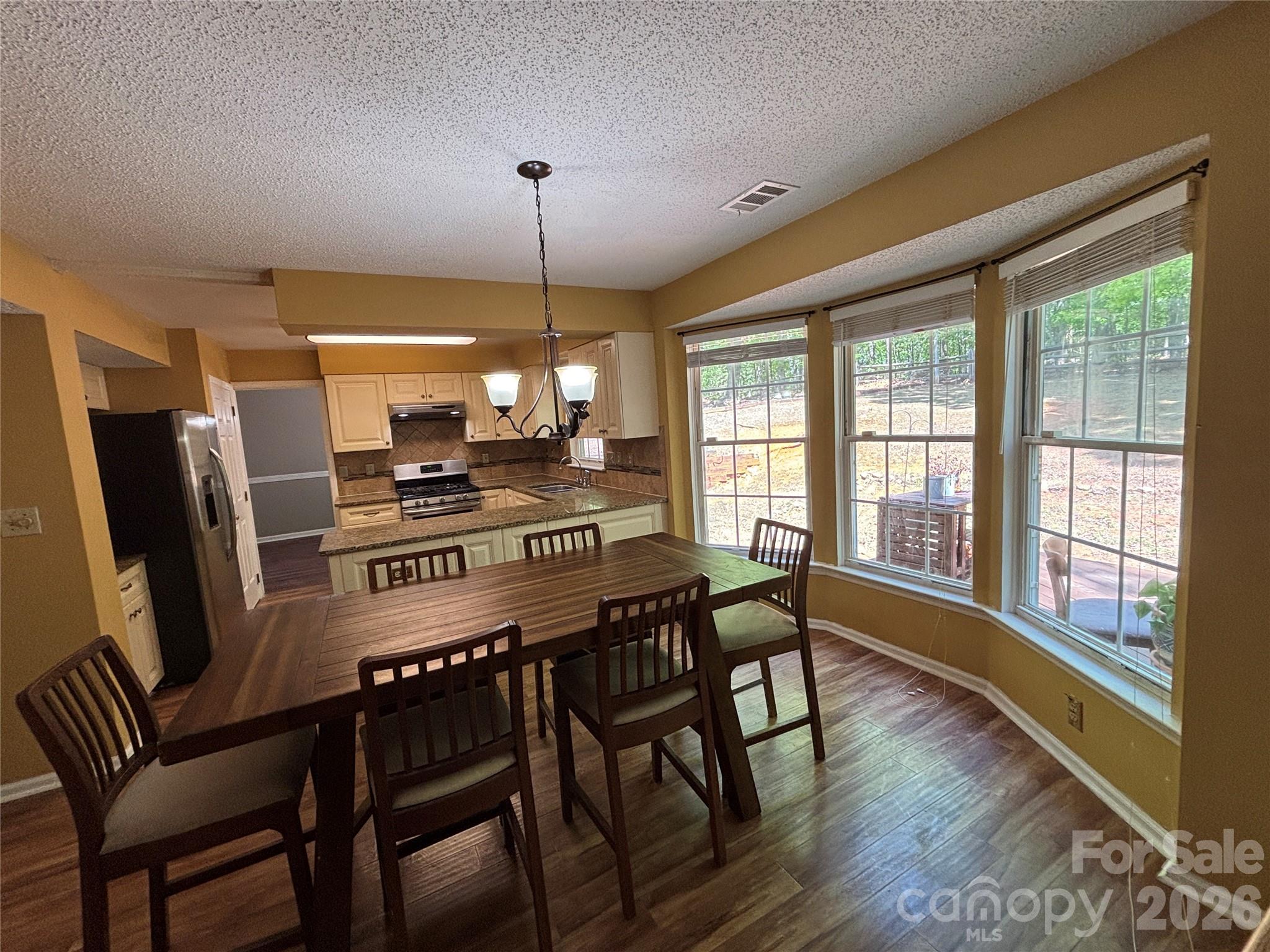 2601 Yarrow Road