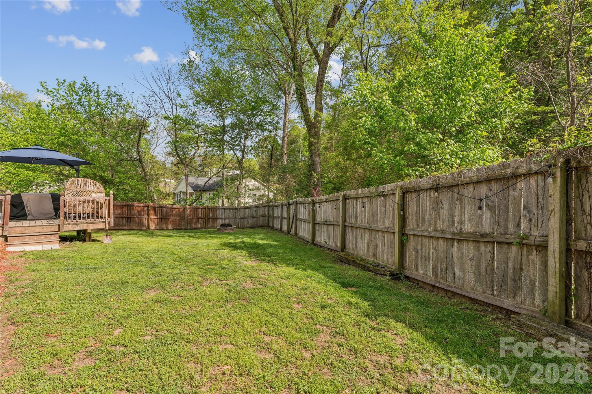 1042 Arrowhead Drive SE