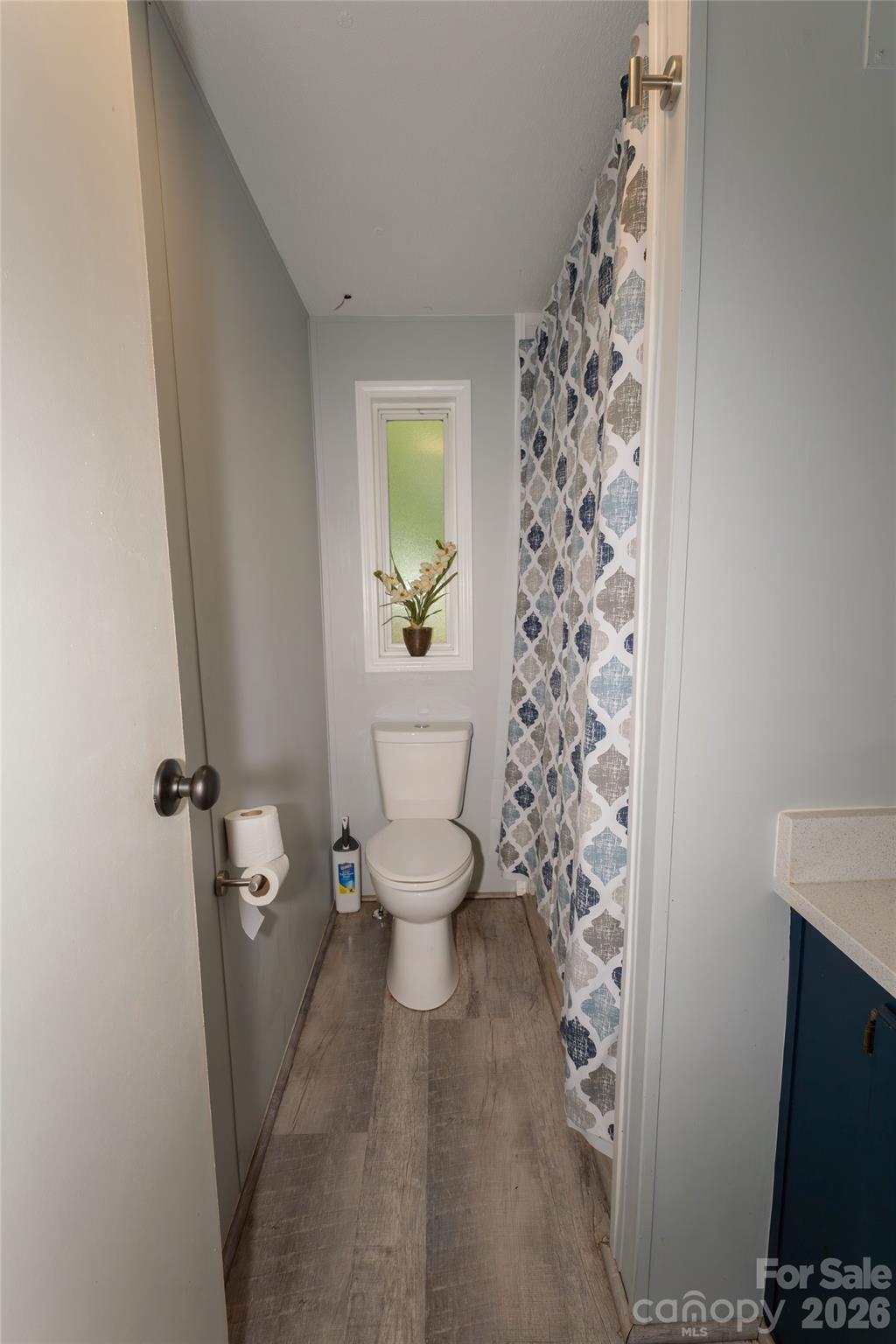 6132 Sherwood Lane
