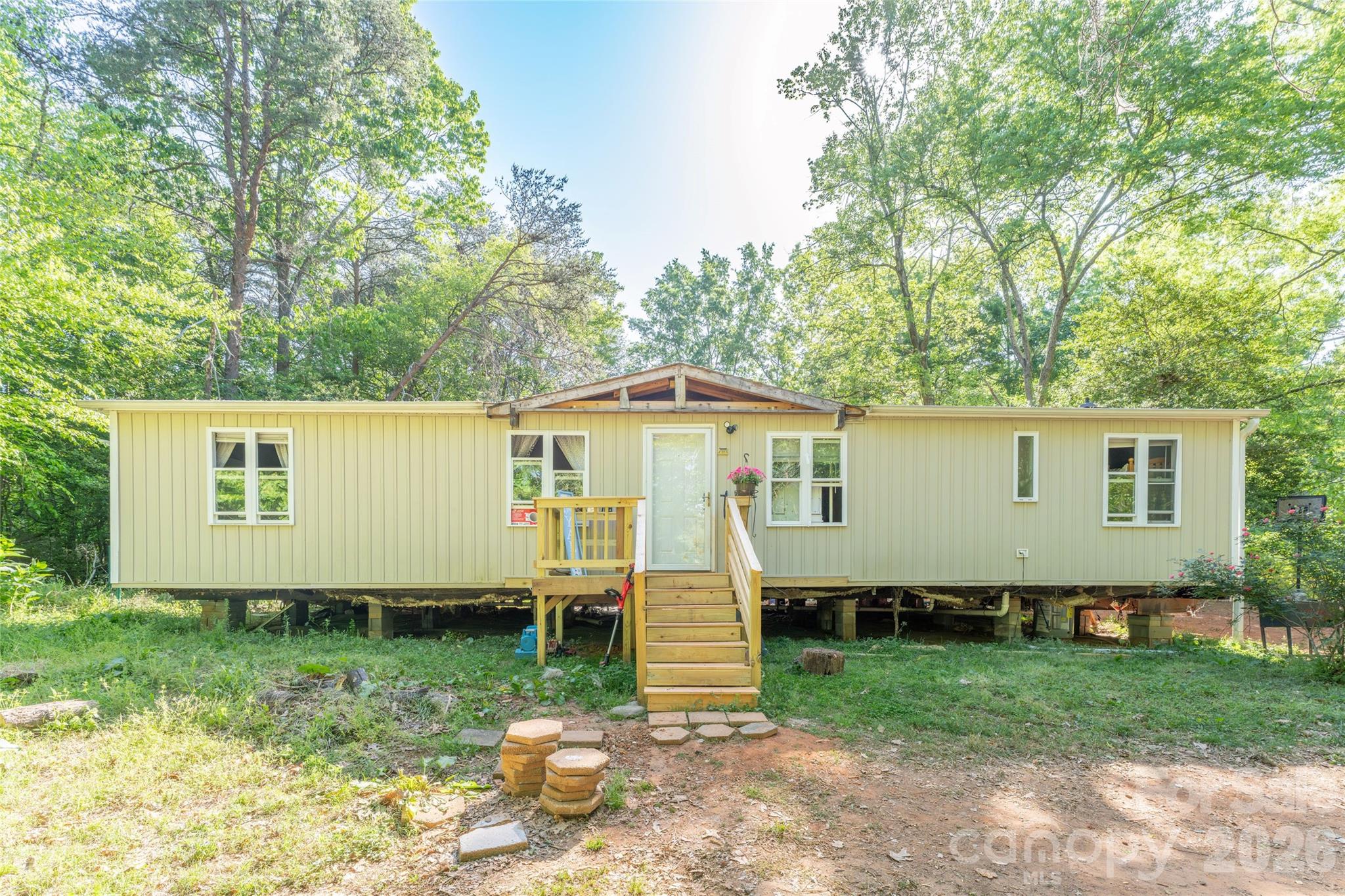 6132 Sherwood Lane