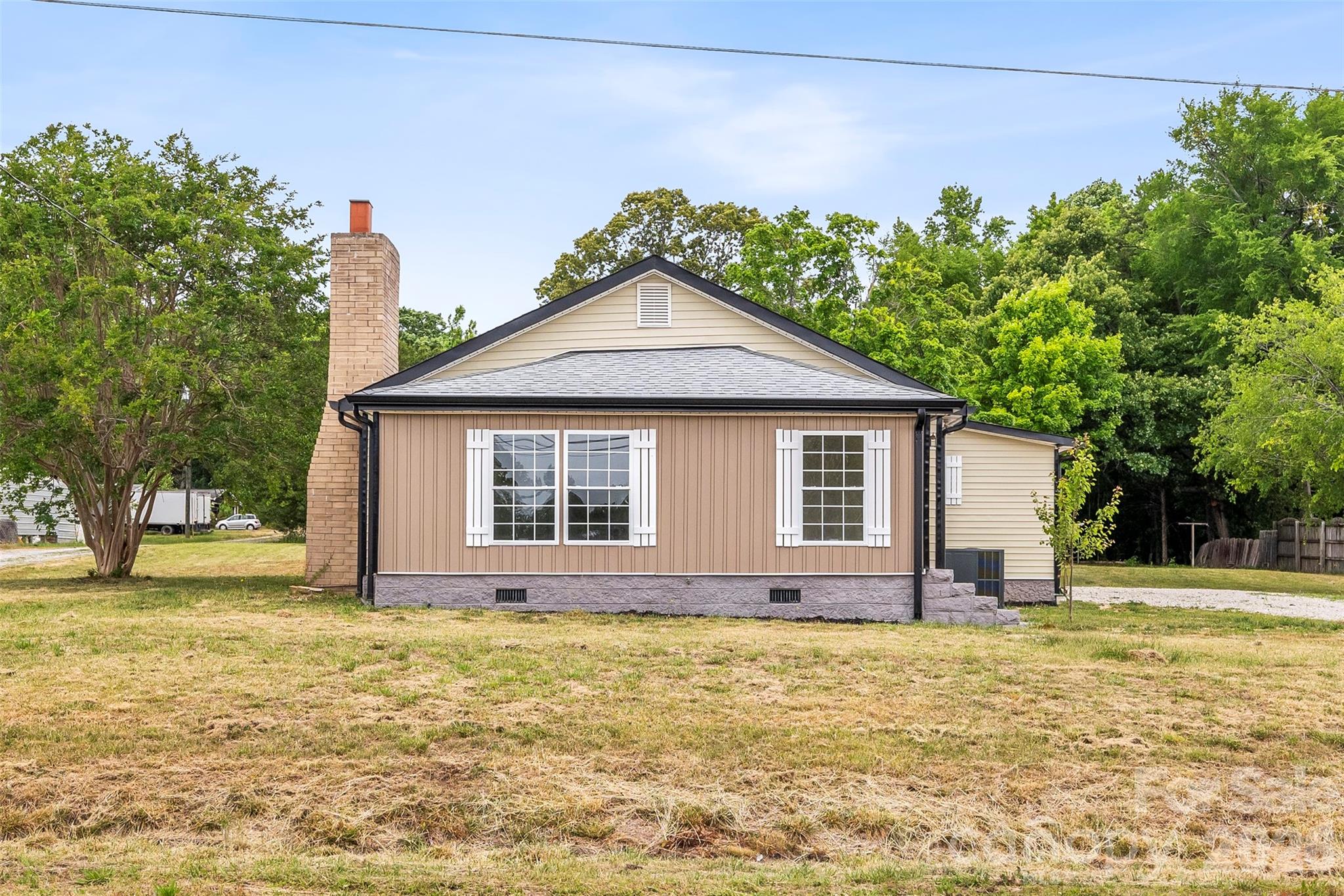 2480 Artz Road