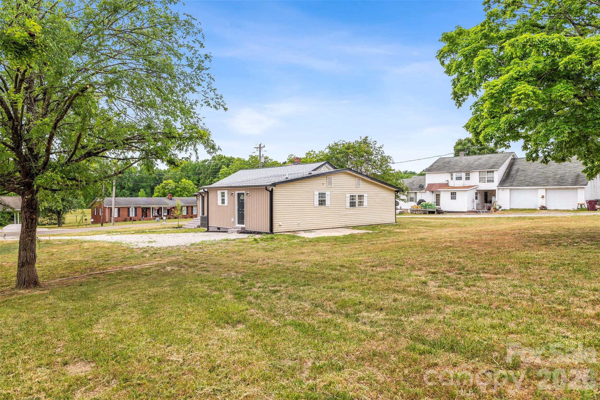 2480 Artz Road