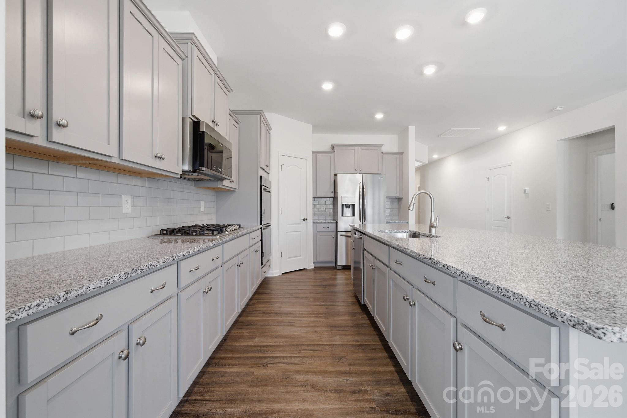 14333 Hugh Dixon Way