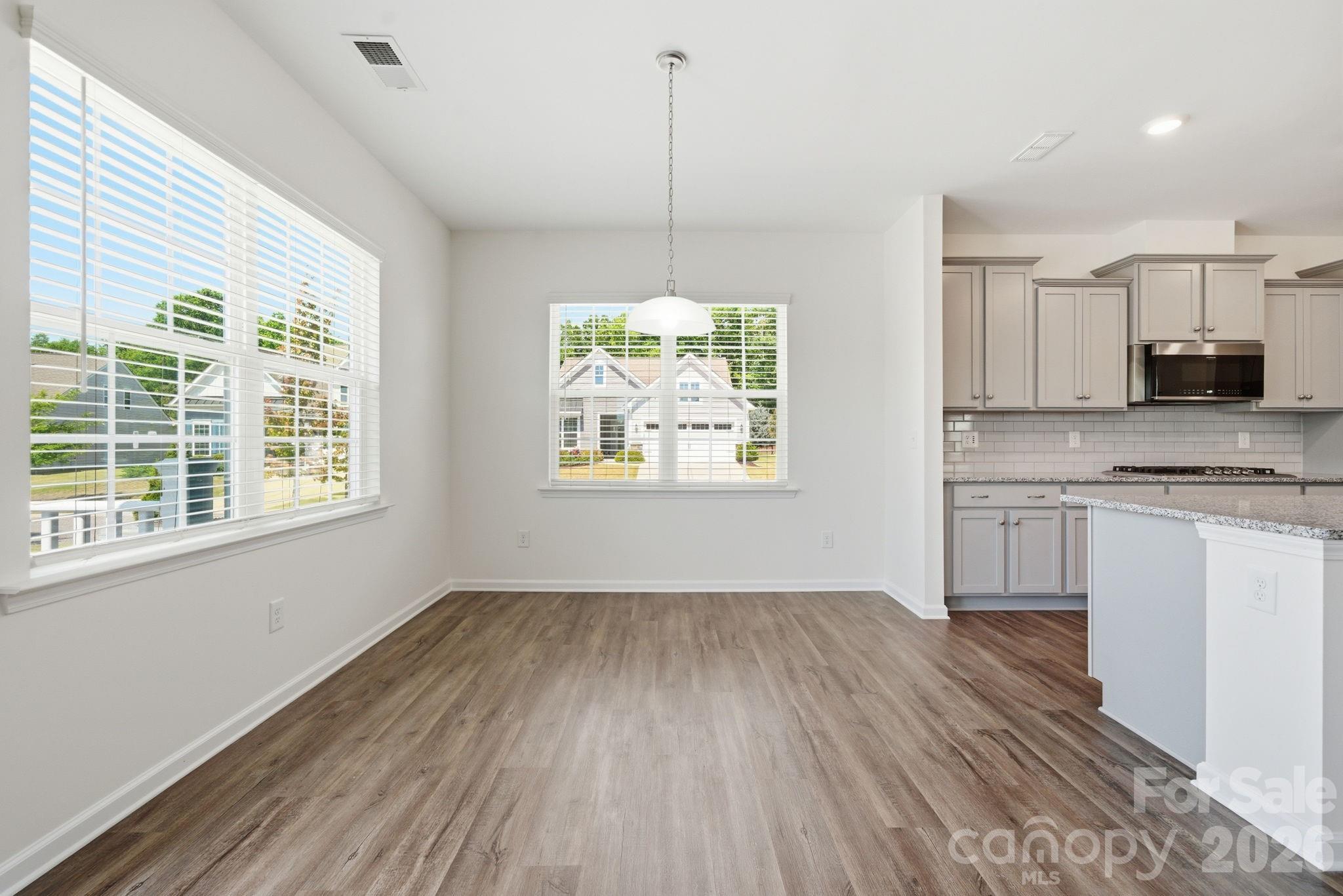 14333 Hugh Dixon Way