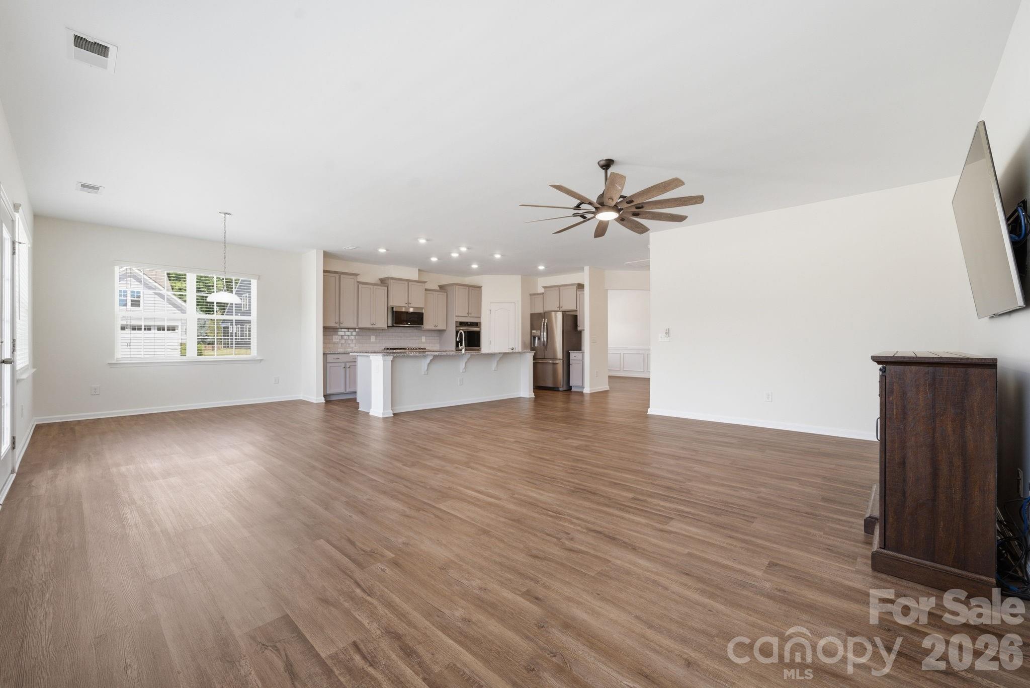 14333 Hugh Dixon Way