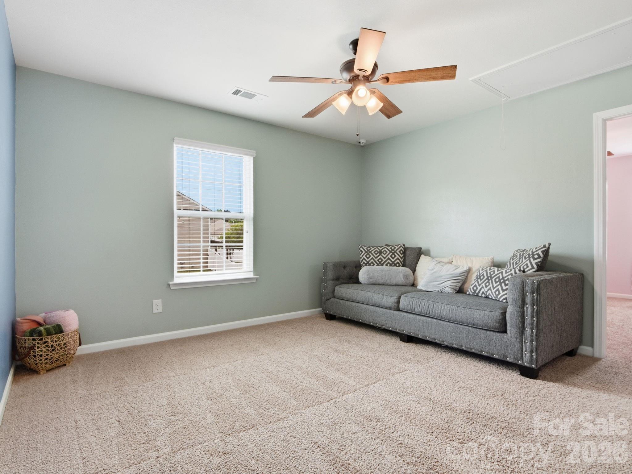 115 Harvest Pointe Drive Unit: 73