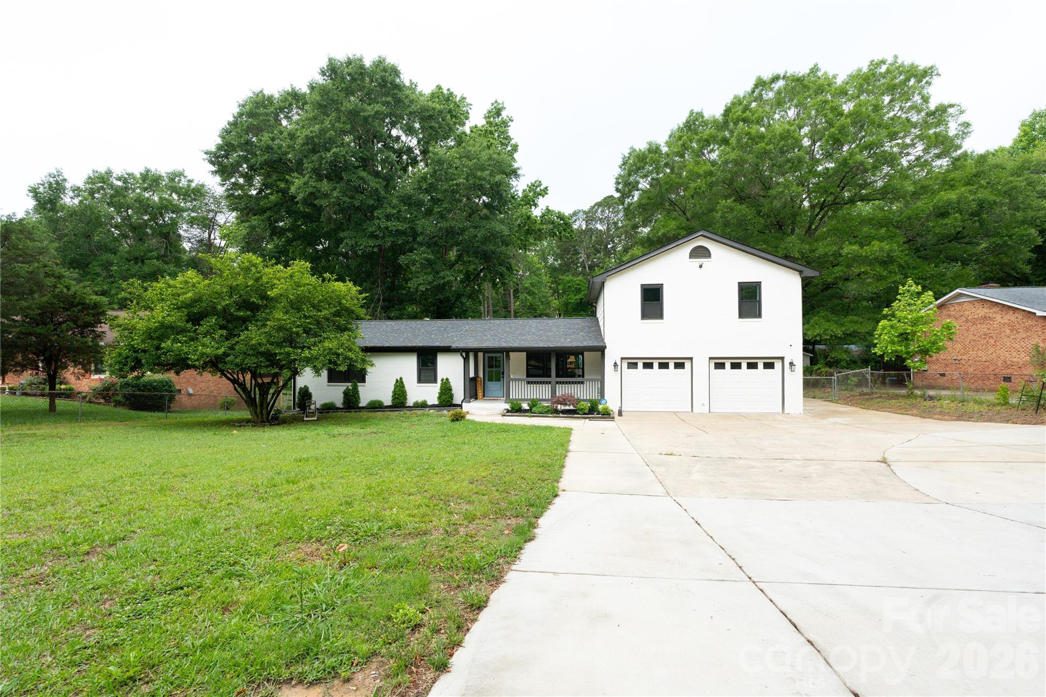 833 Knowles Drive