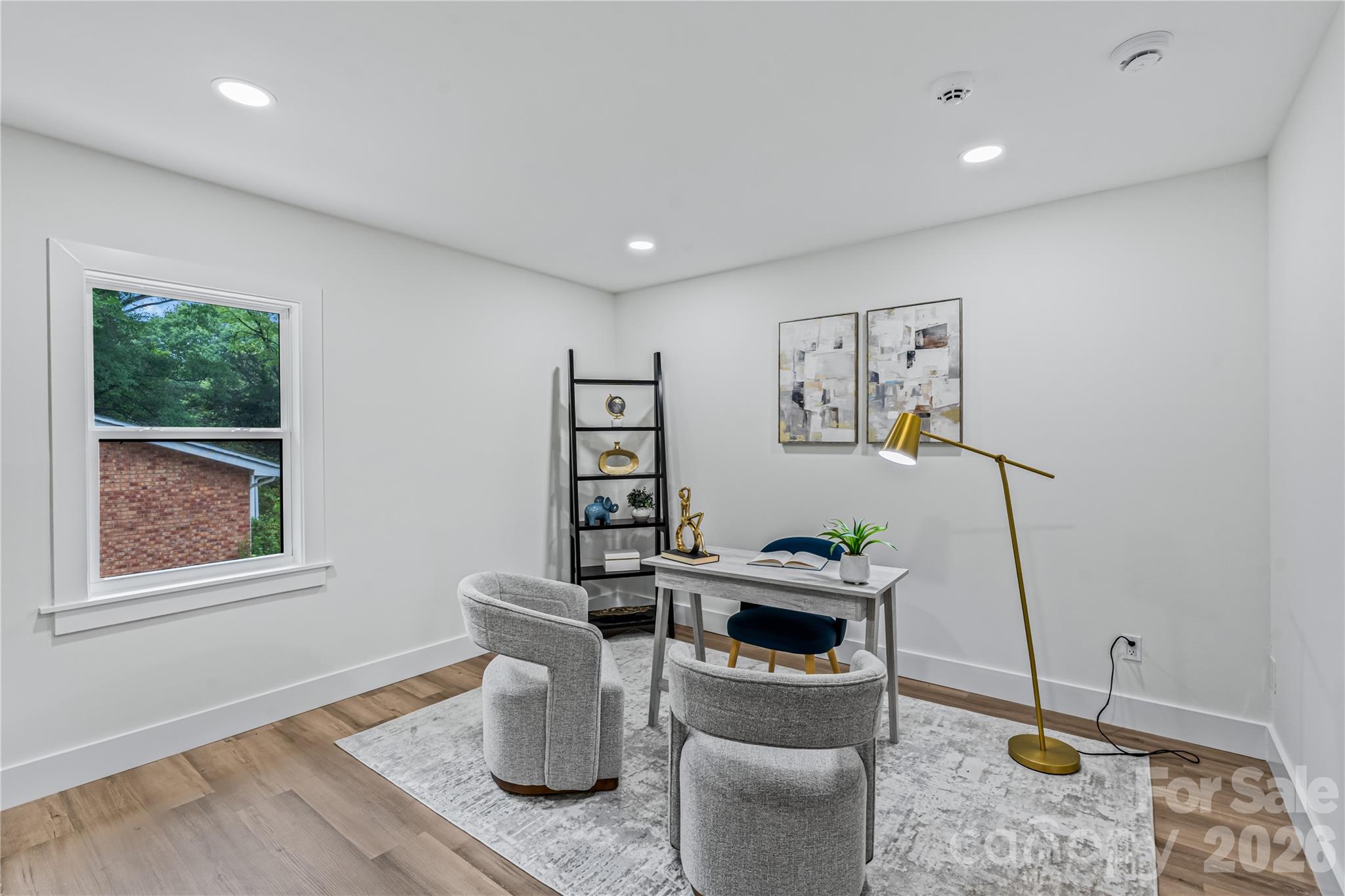 833 Knowles Drive