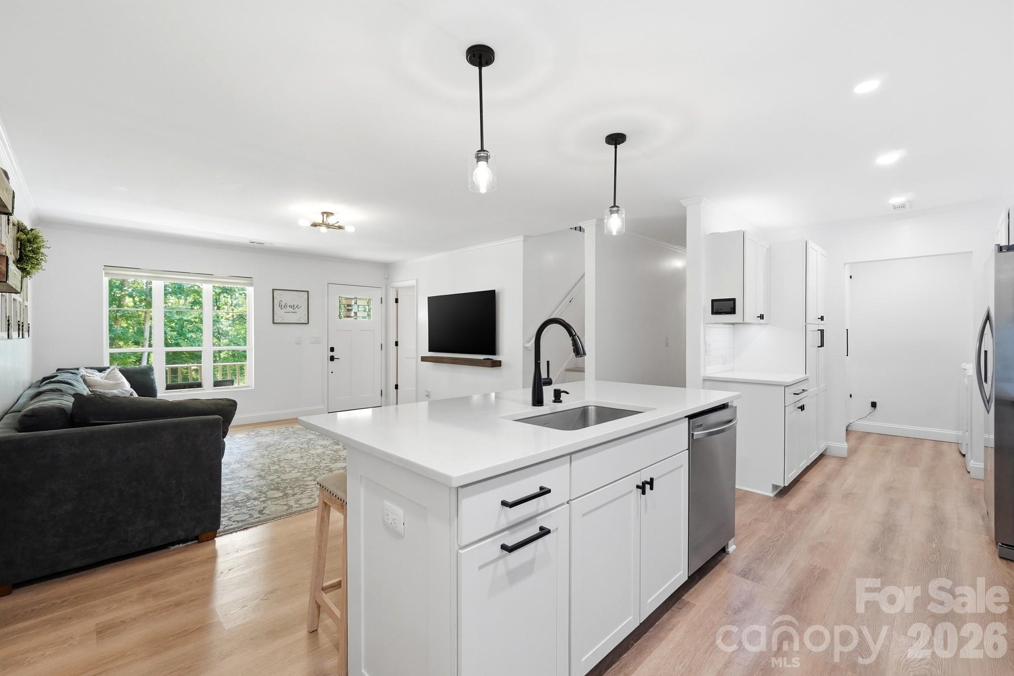 3673 Dockside Lane