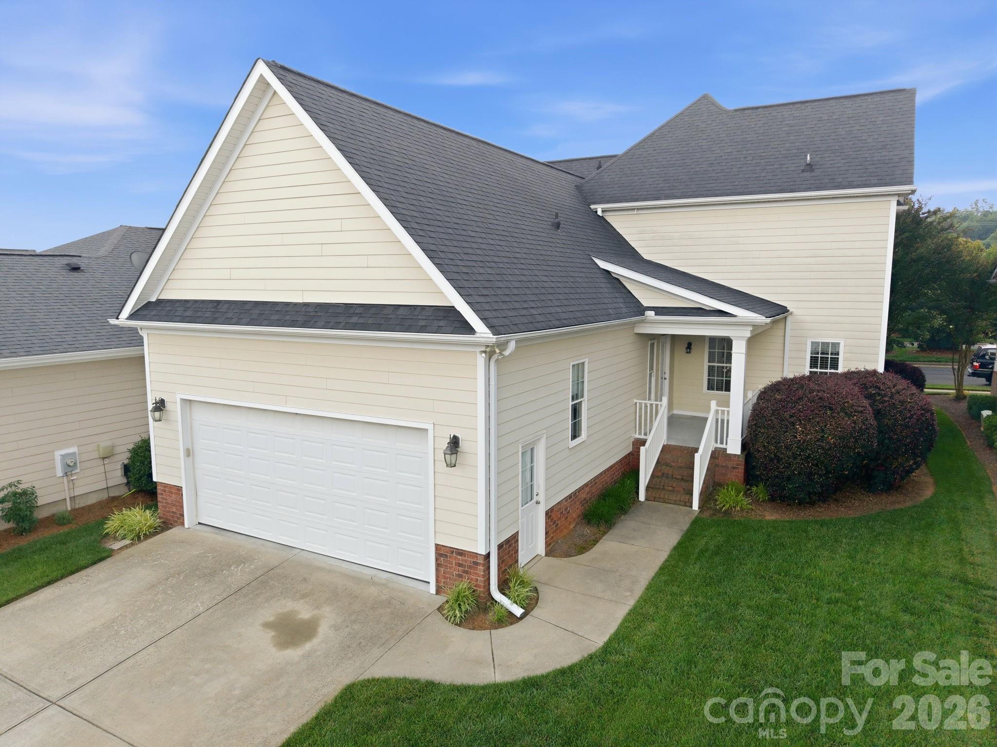 3210 Kelsey Plaza