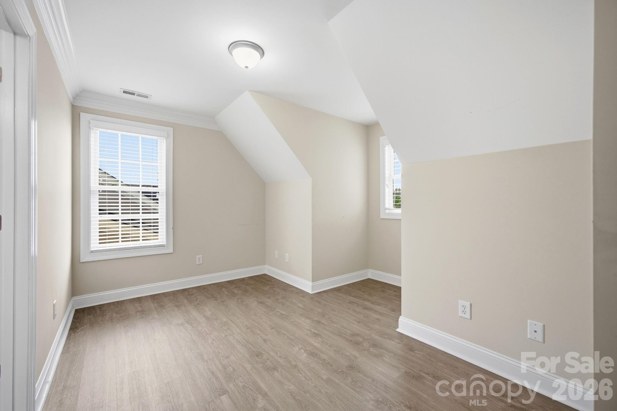 3210 Kelsey Plaza