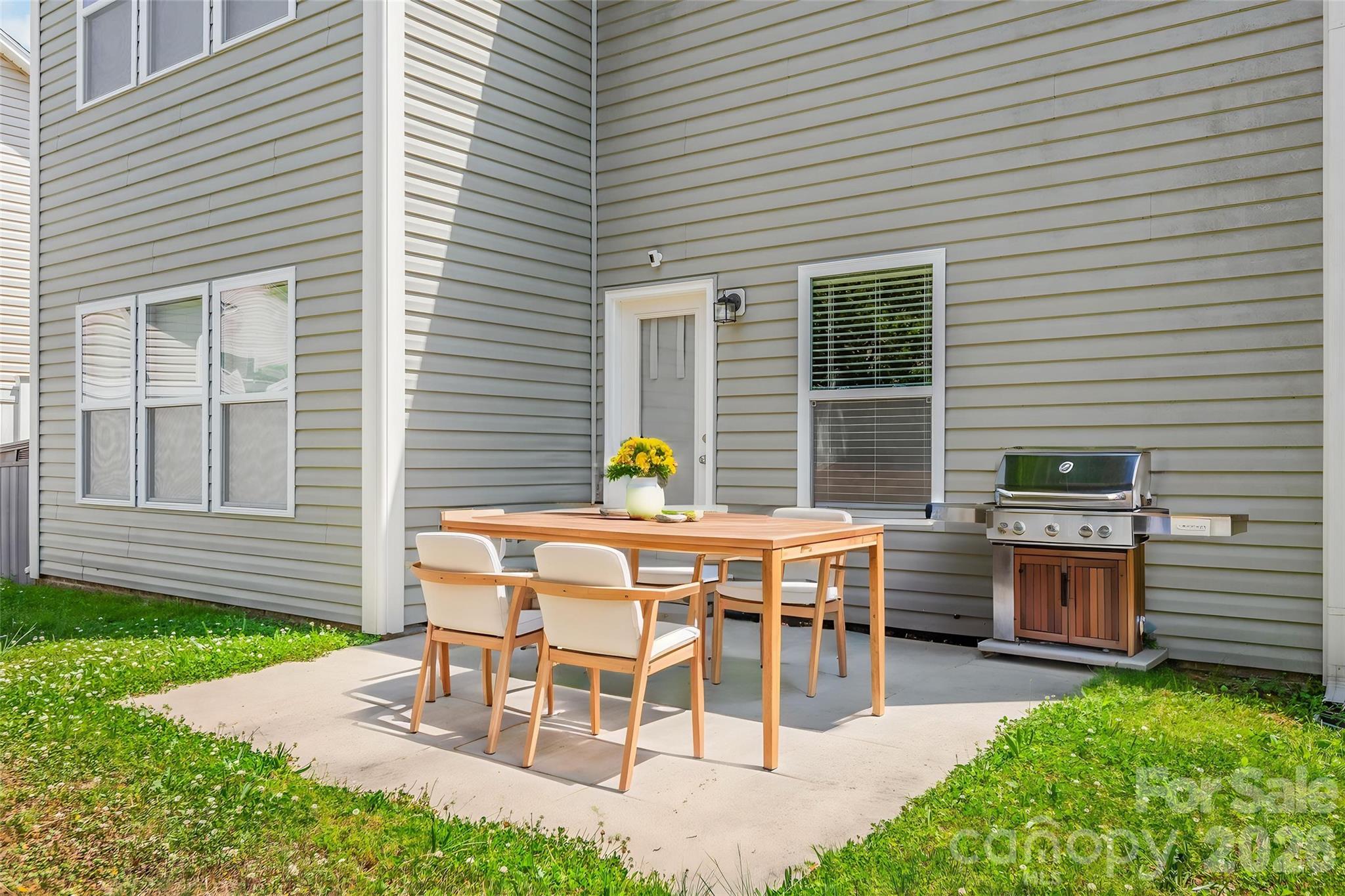 427 Inlet Place Drive