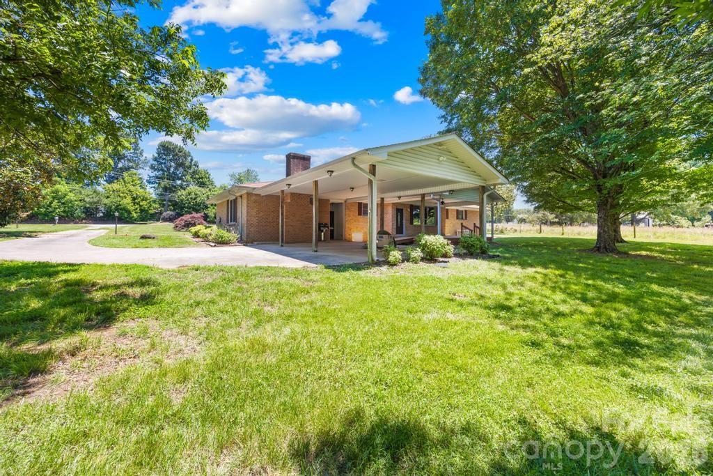406 Kistler Farm Road