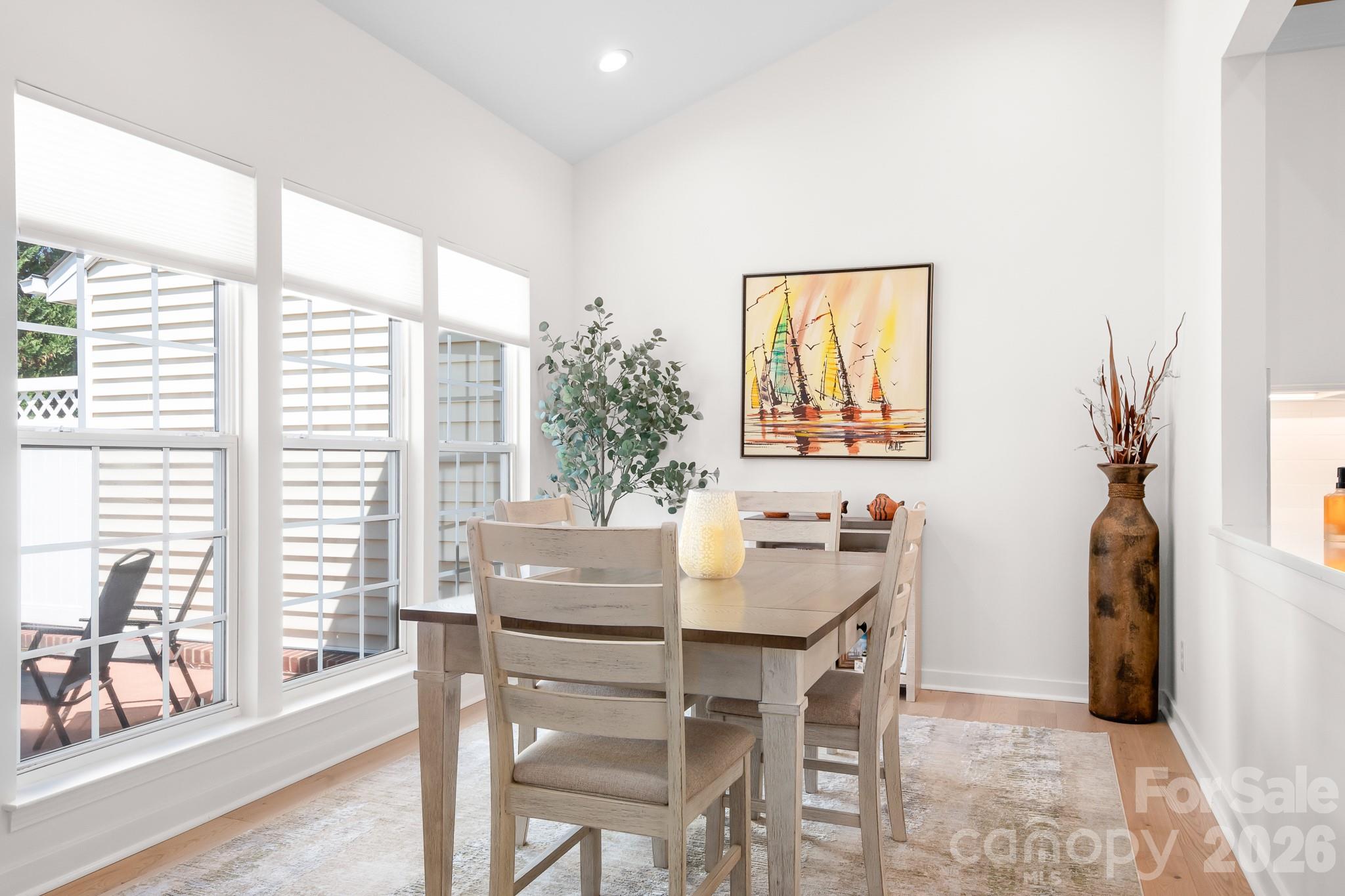 14566 Greenpoint Lane