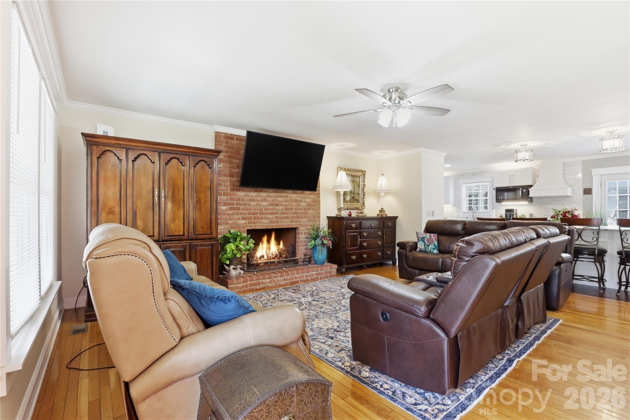 4 Fox Ridge Drive