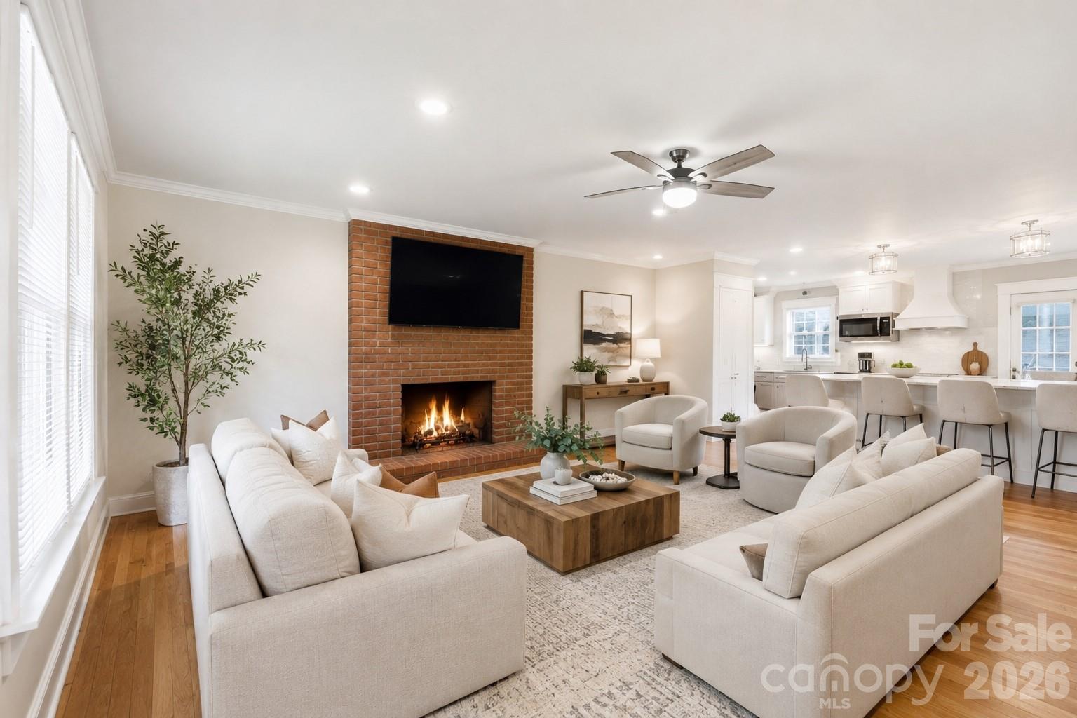 4 Fox Ridge Drive