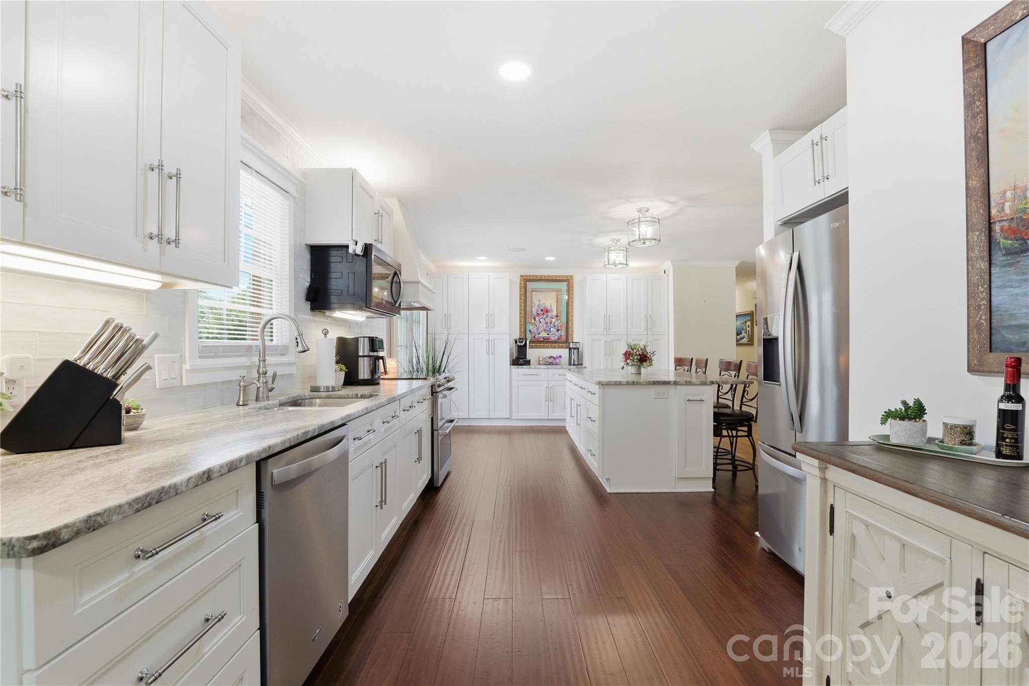 4 Fox Ridge Drive