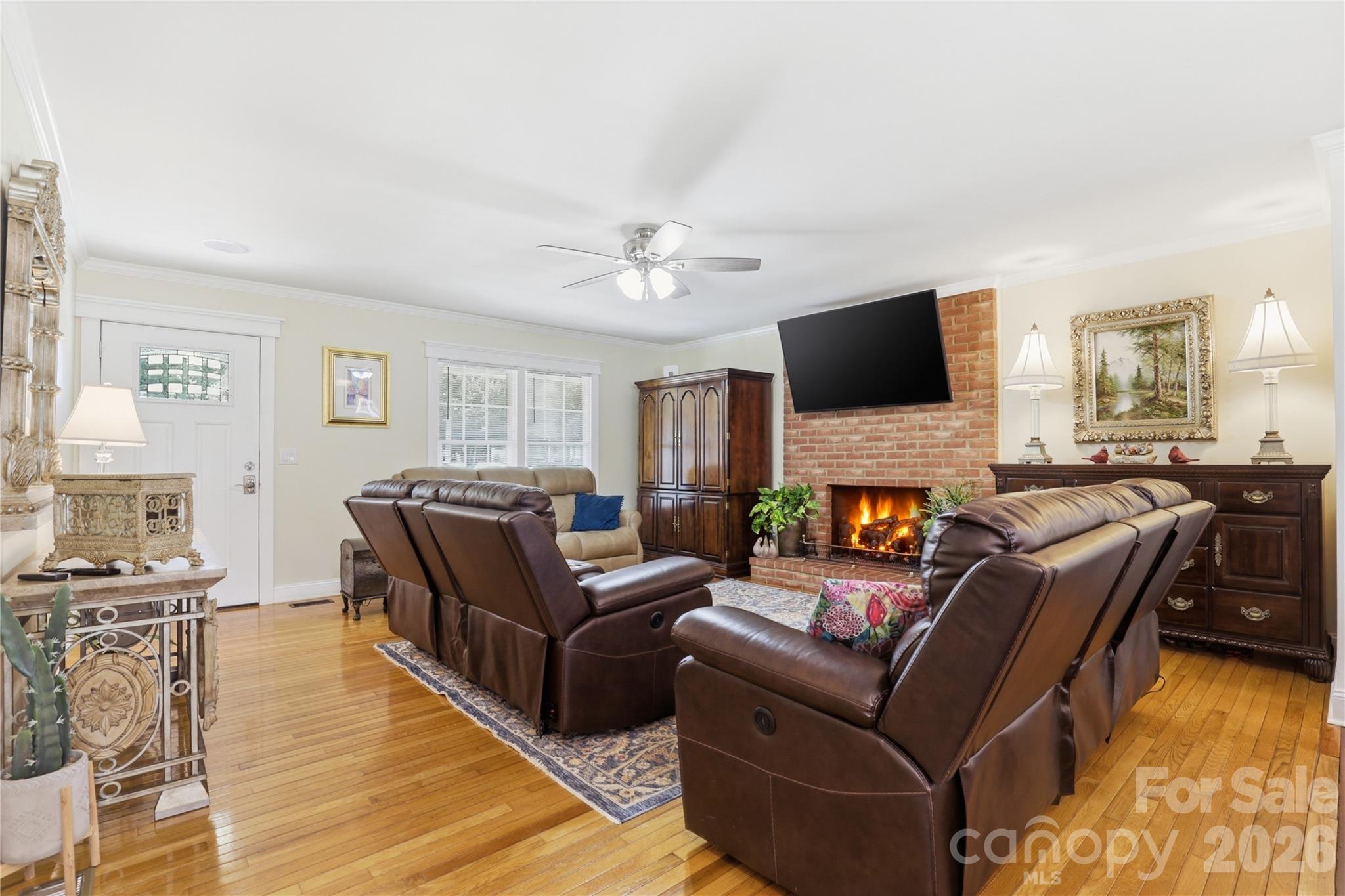 4 Fox Ridge Drive