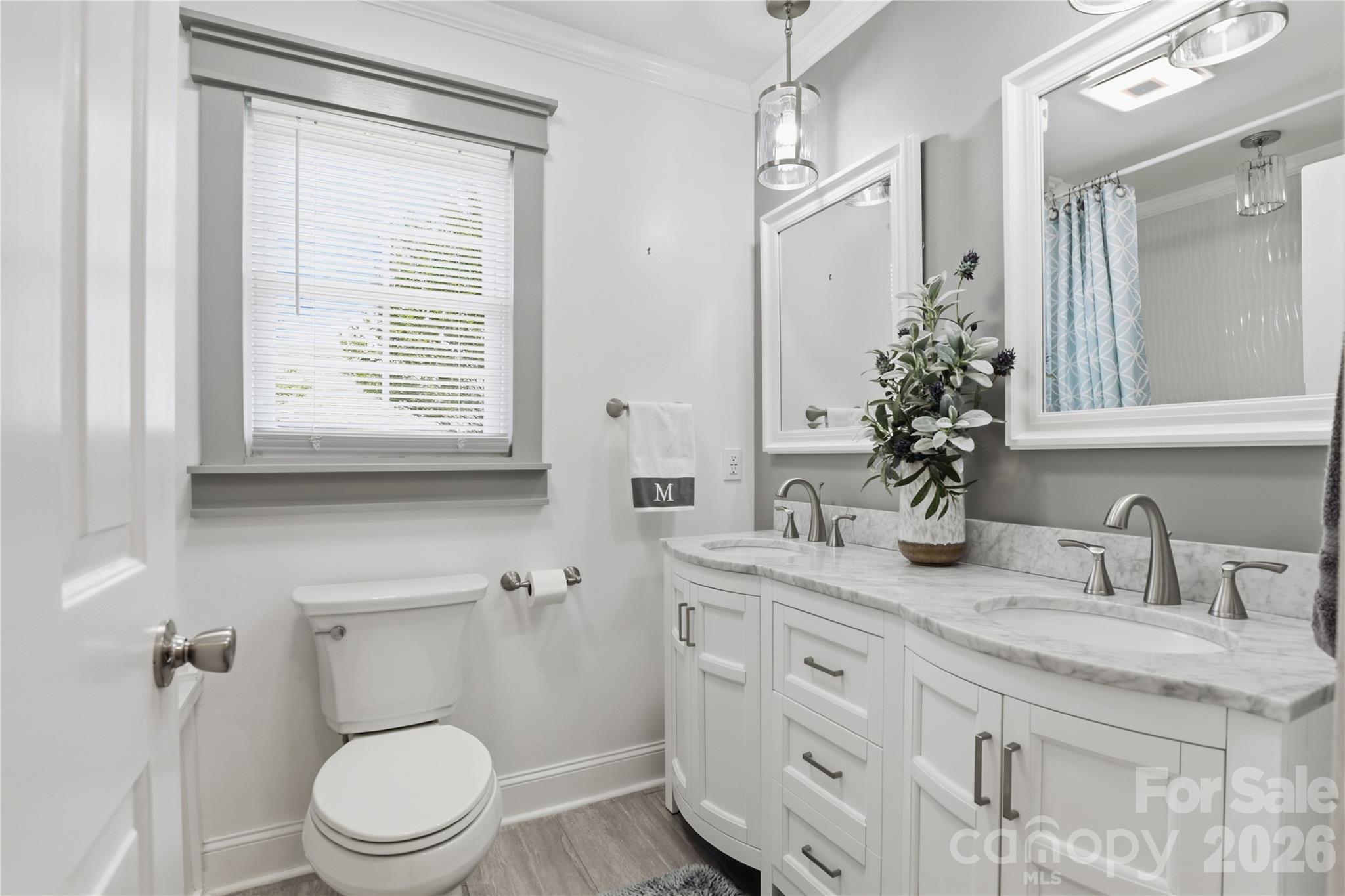 4 Fox Ridge Drive