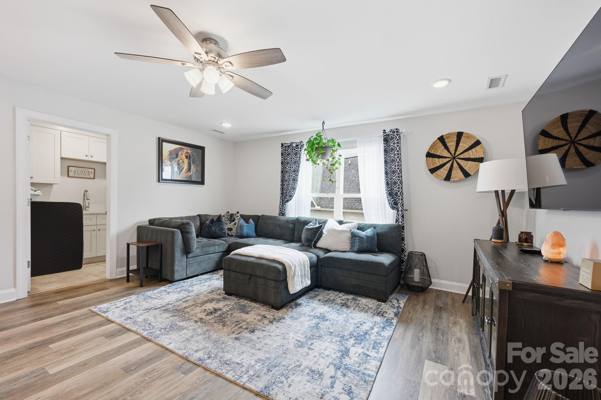 4701 Trostan Turn Turn
