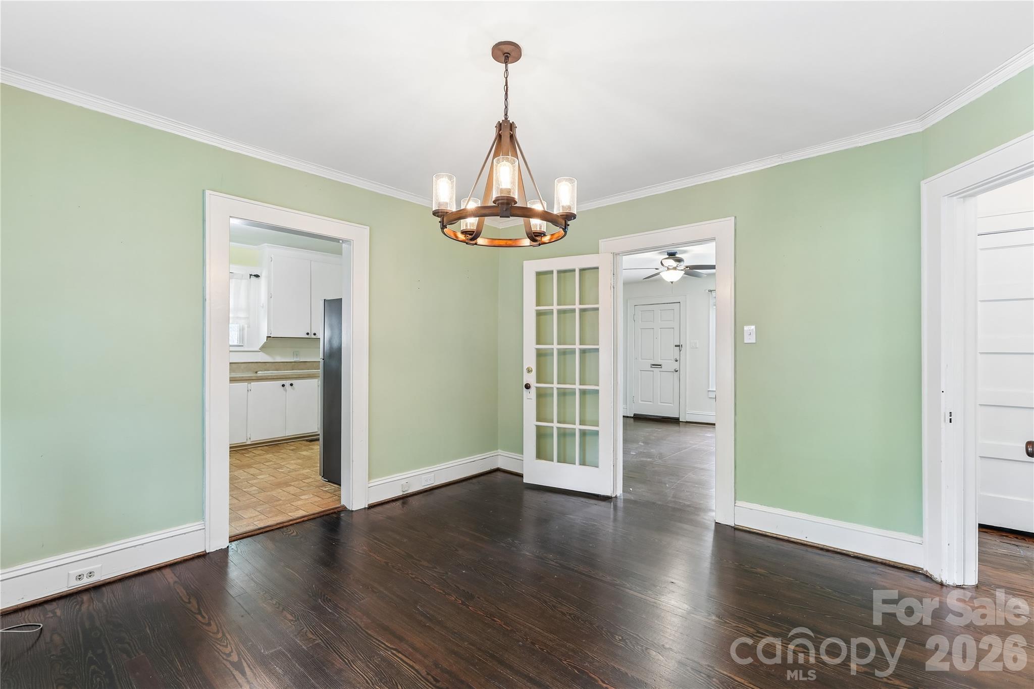 1010 Desoto Avenue