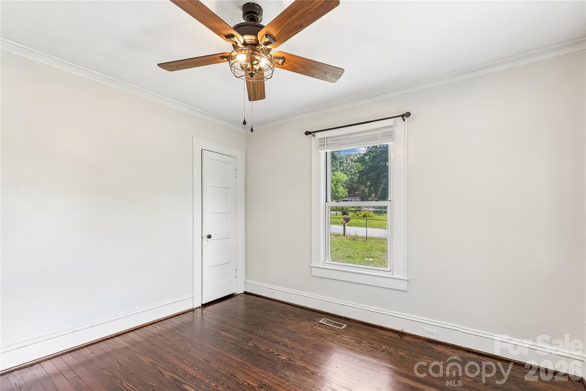 1010 Desoto Avenue