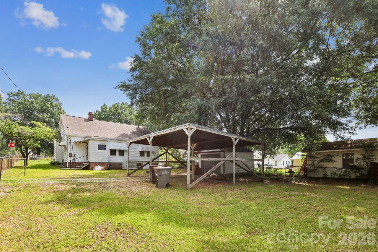1010 Desoto Avenue