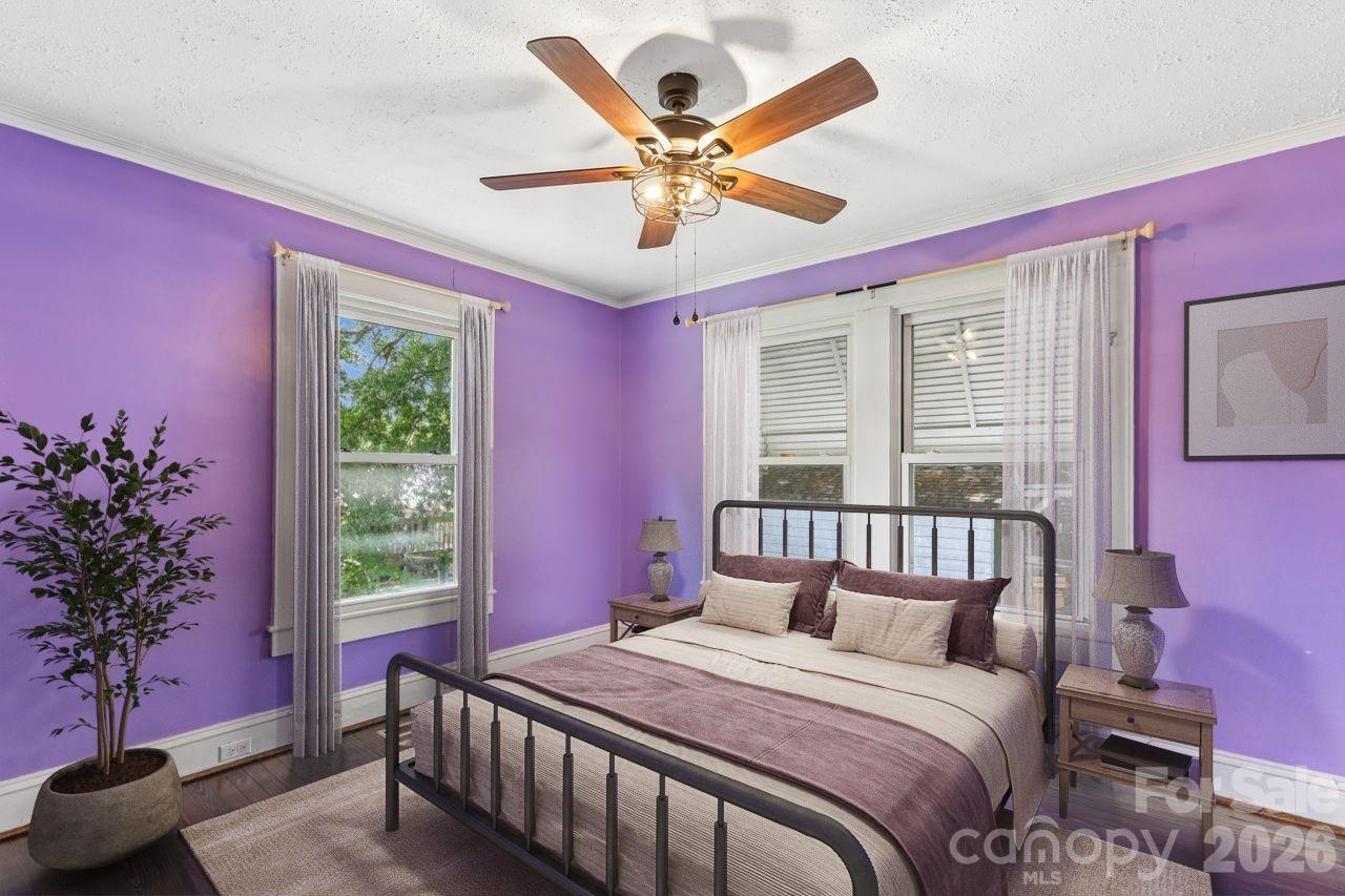 1010 Desoto Avenue