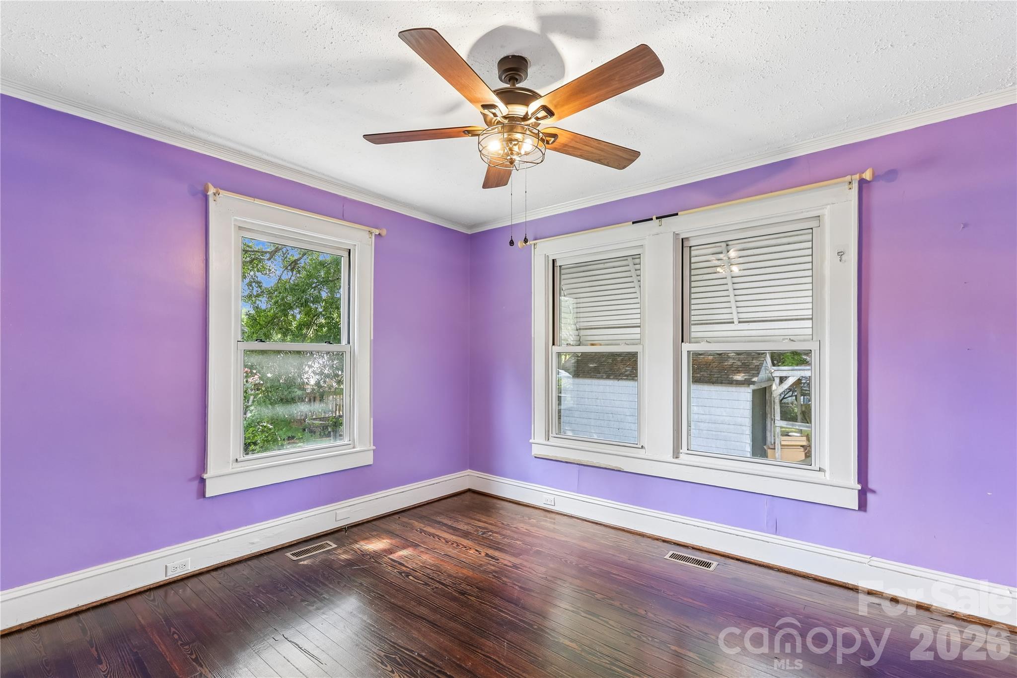 1010 Desoto Avenue