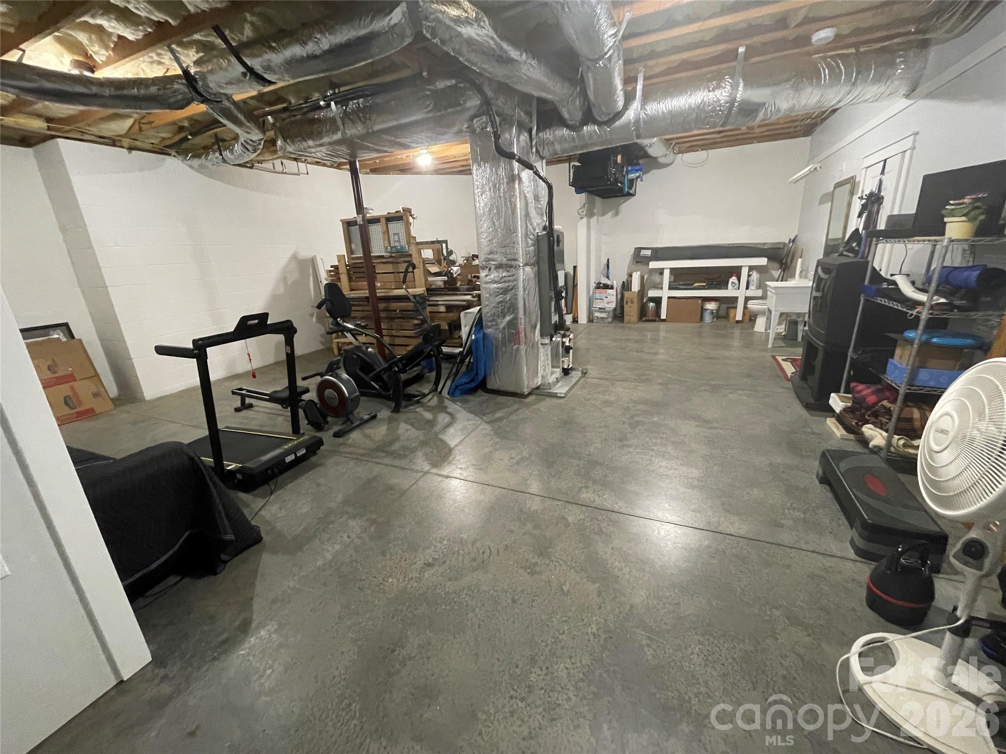162 Twin Lakes Drive