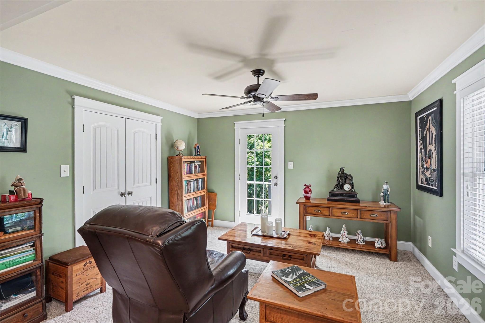 162 Twin Lakes Drive
