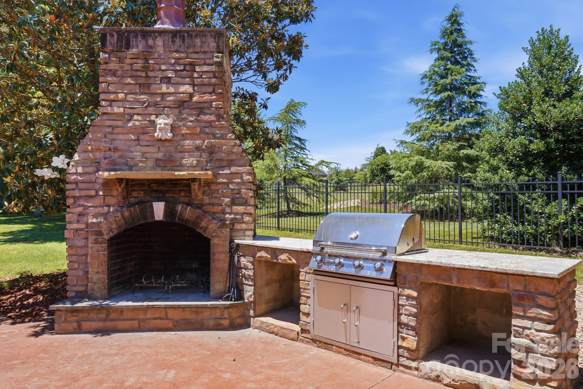 142 Riverchase Lane