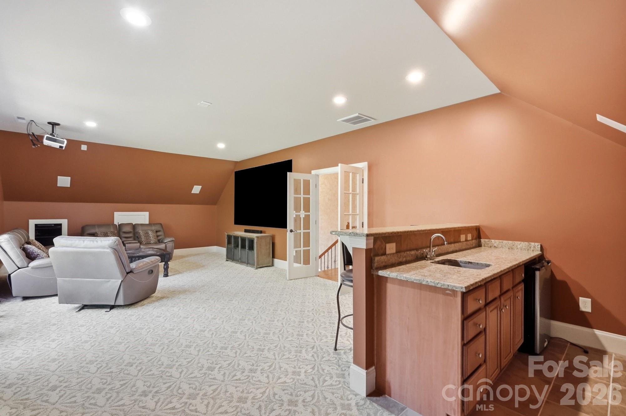 142 Riverchase Lane
