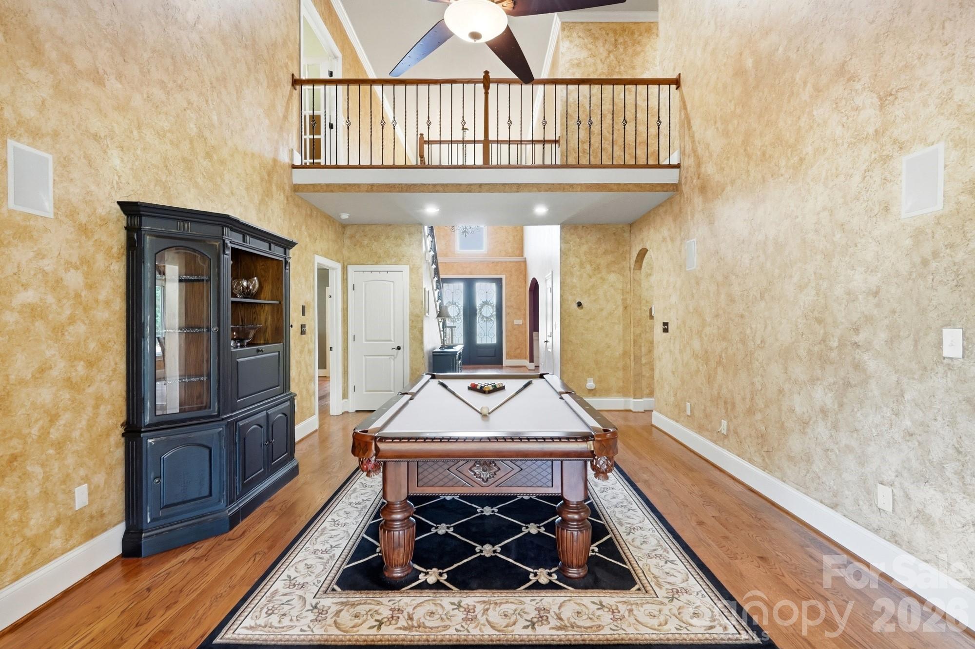 142 Riverchase Lane