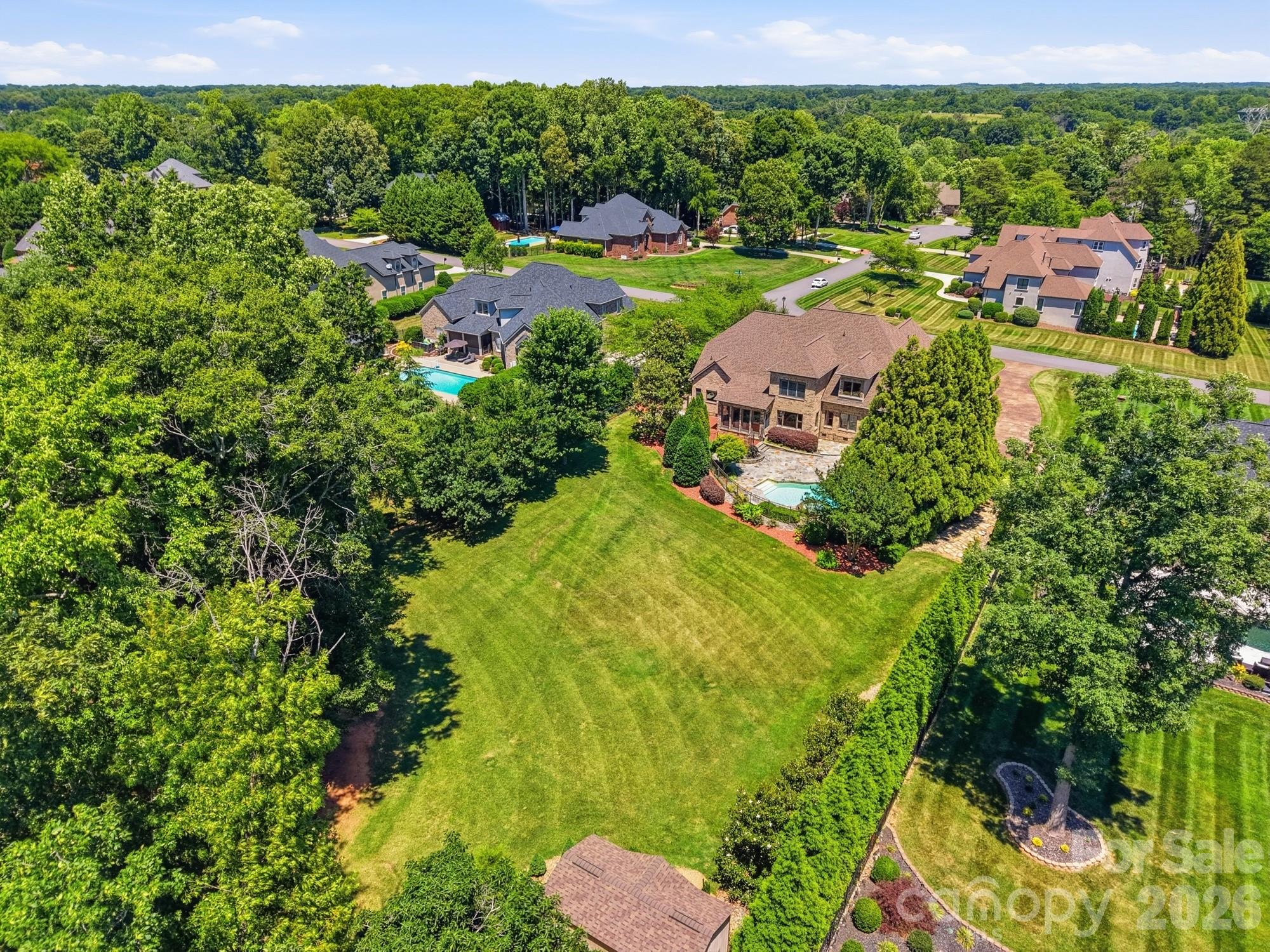 142 Riverchase Lane