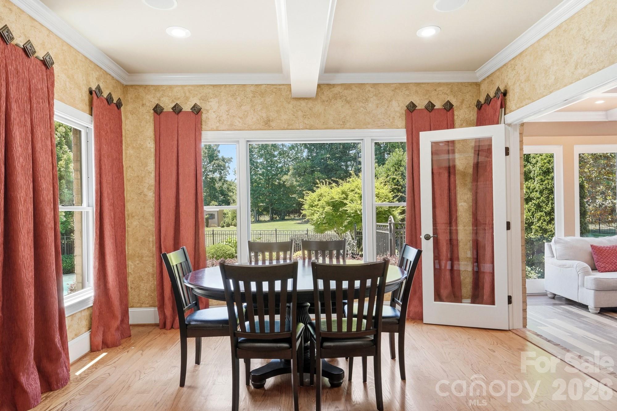 142 Riverchase Lane