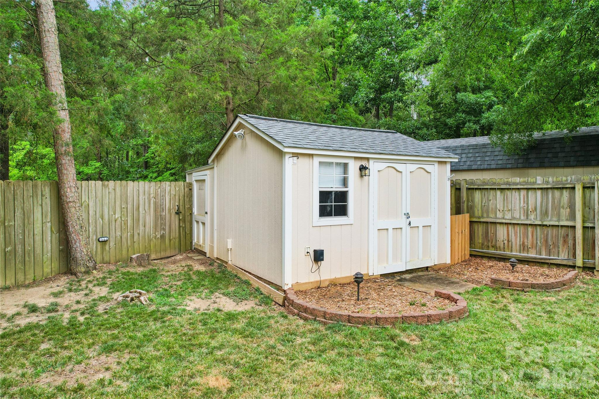 1438 Piney Church Road