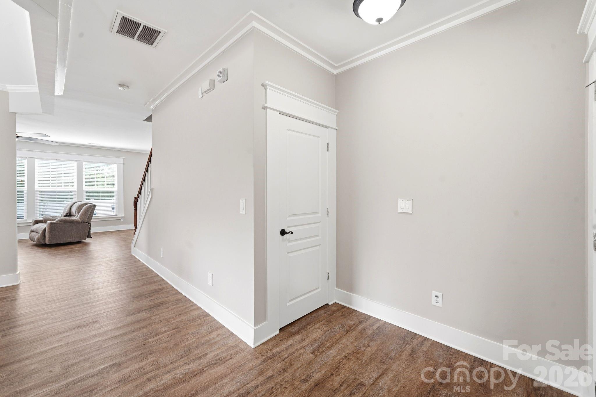 3585 Leighton Drive SW