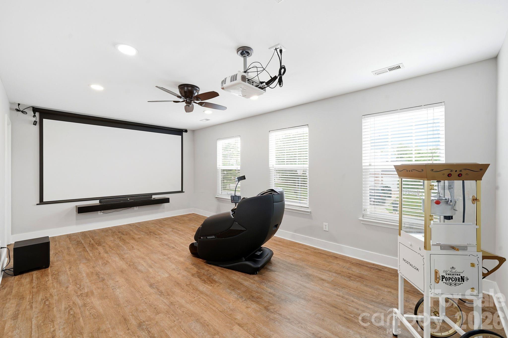 3585 Leighton Drive SW