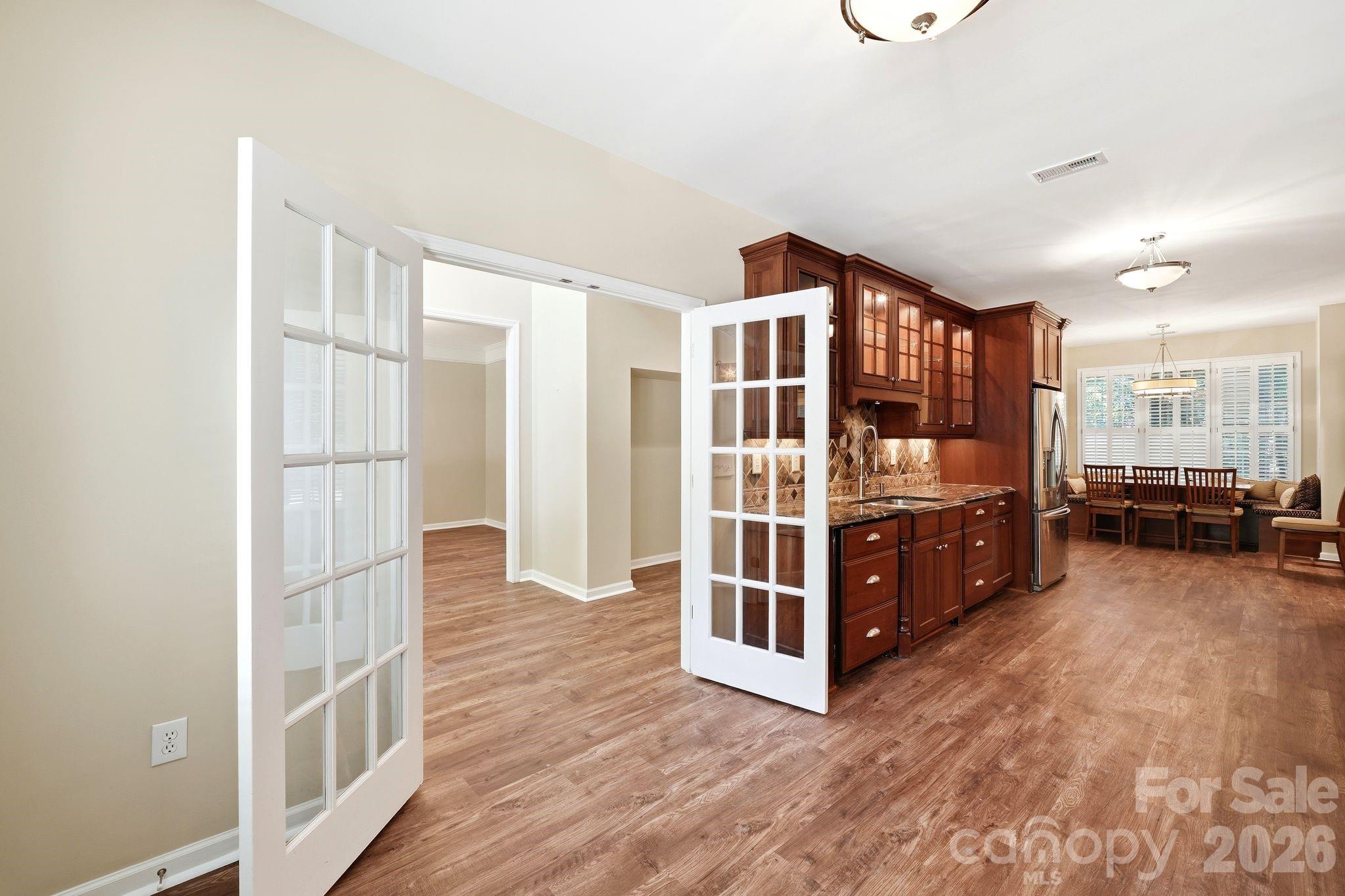 7711 Abbotsinch Court