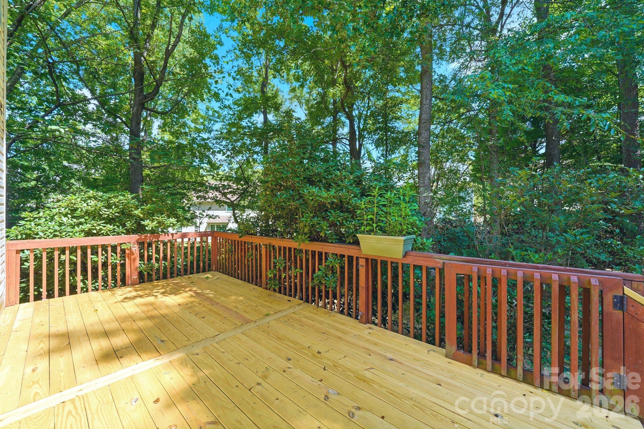 7711 Abbotsinch Court