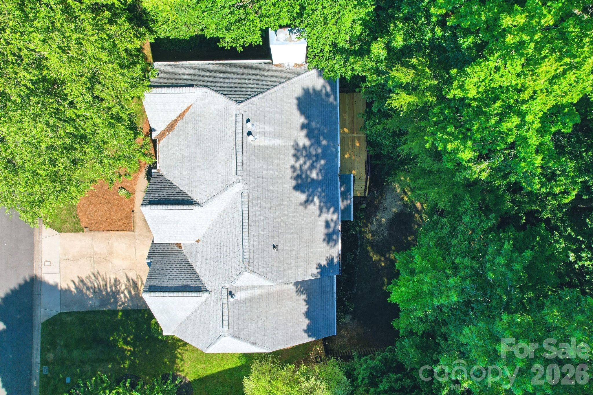 7711 Abbotsinch Court