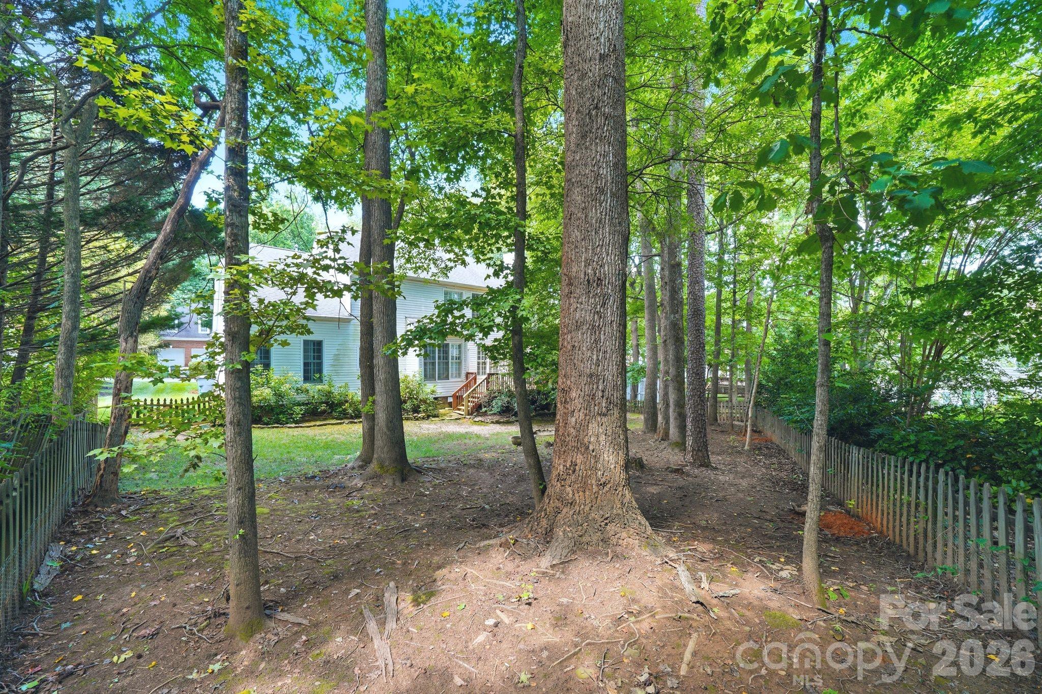 7711 Abbotsinch Court