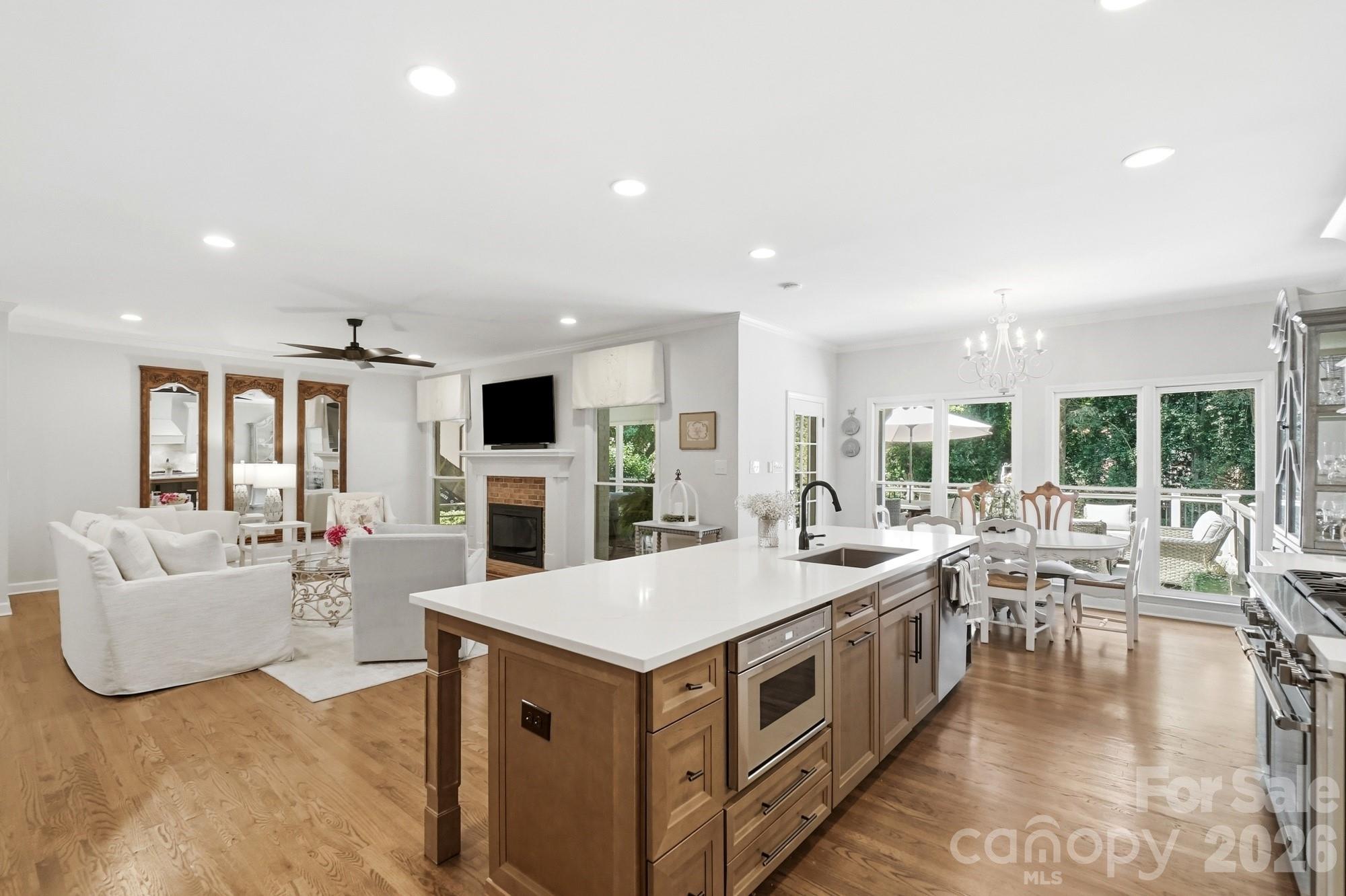 1136 Concord Road