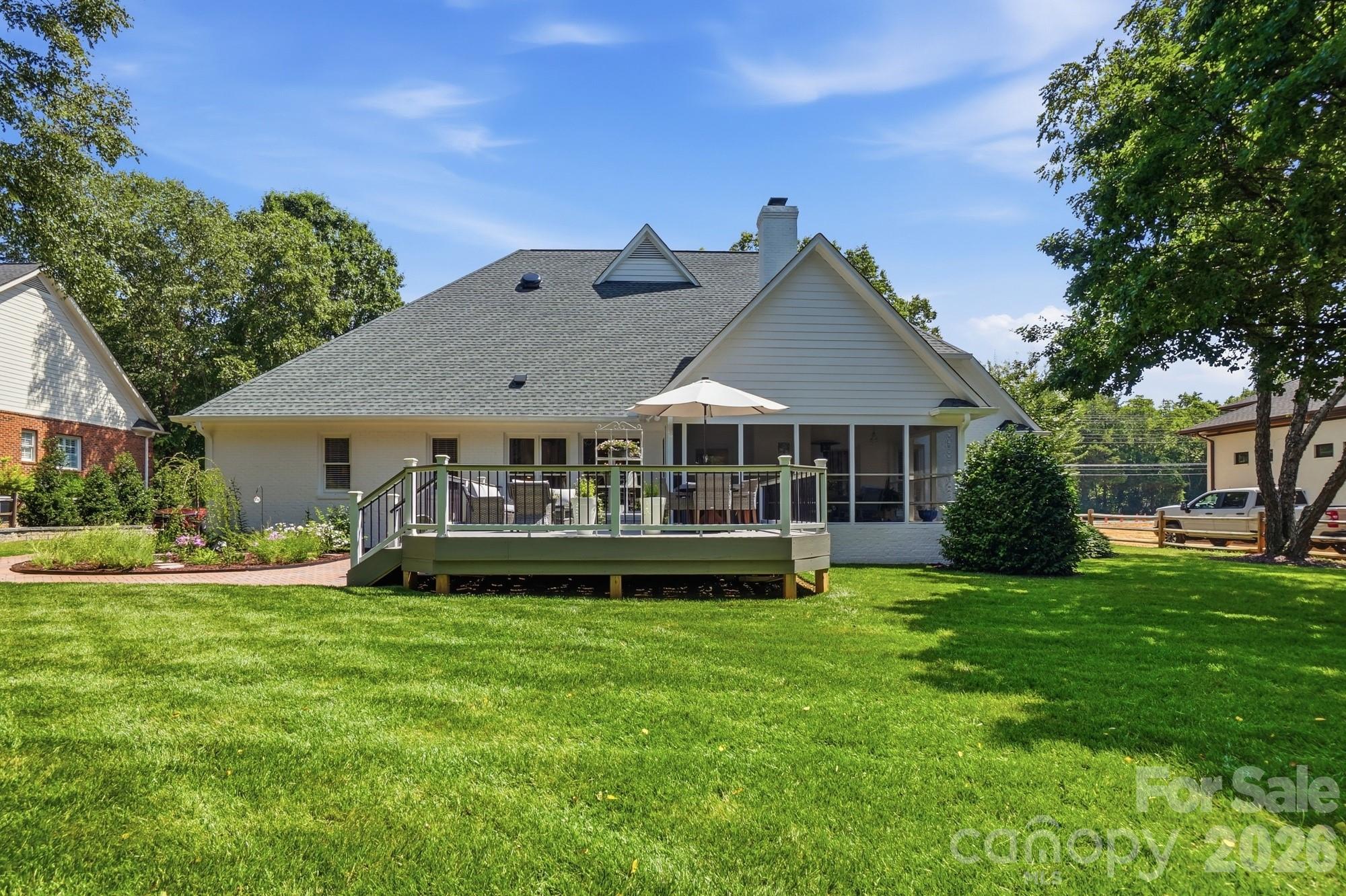 1136 Concord Road