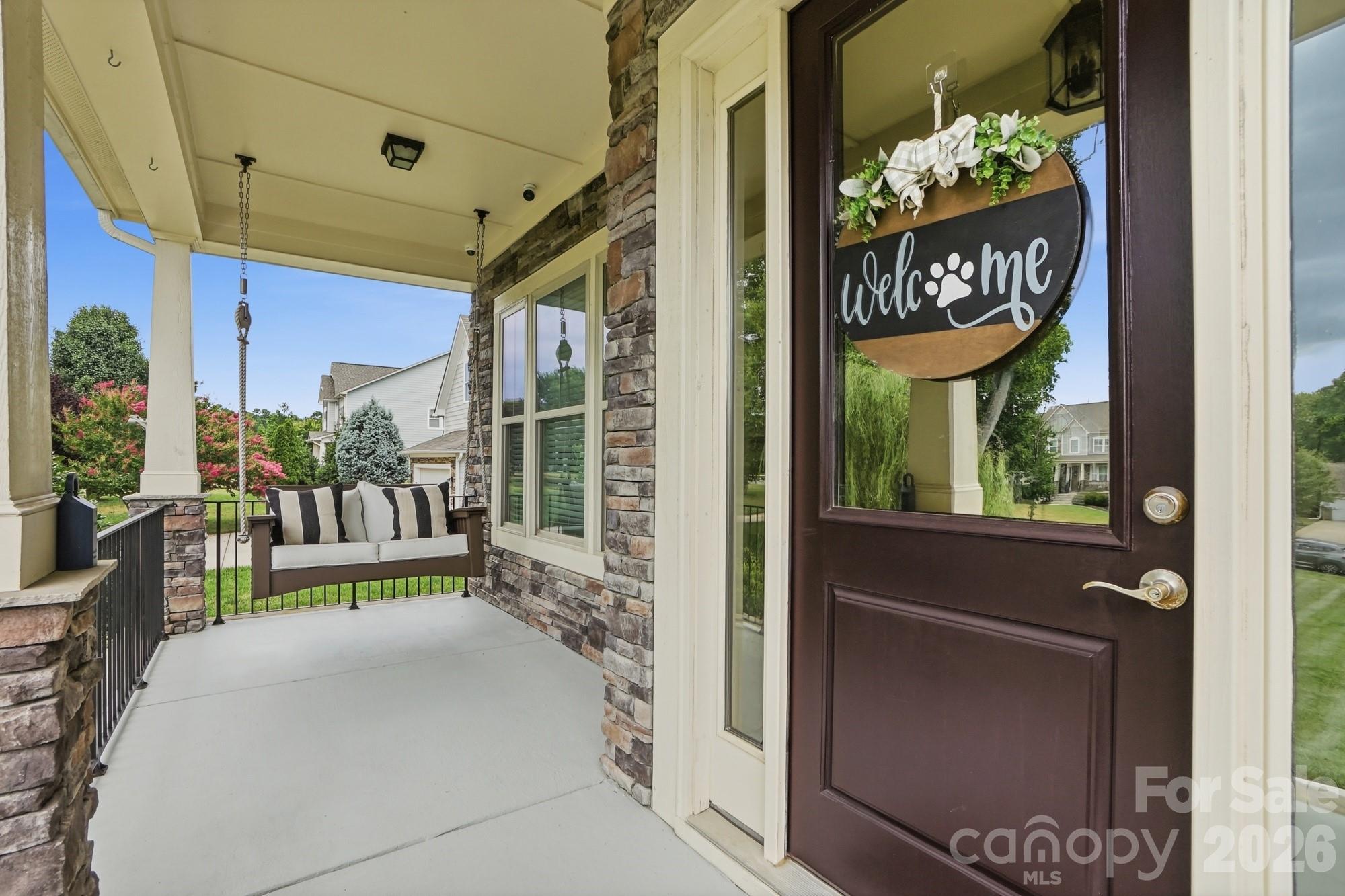 142 Farm Knoll Way