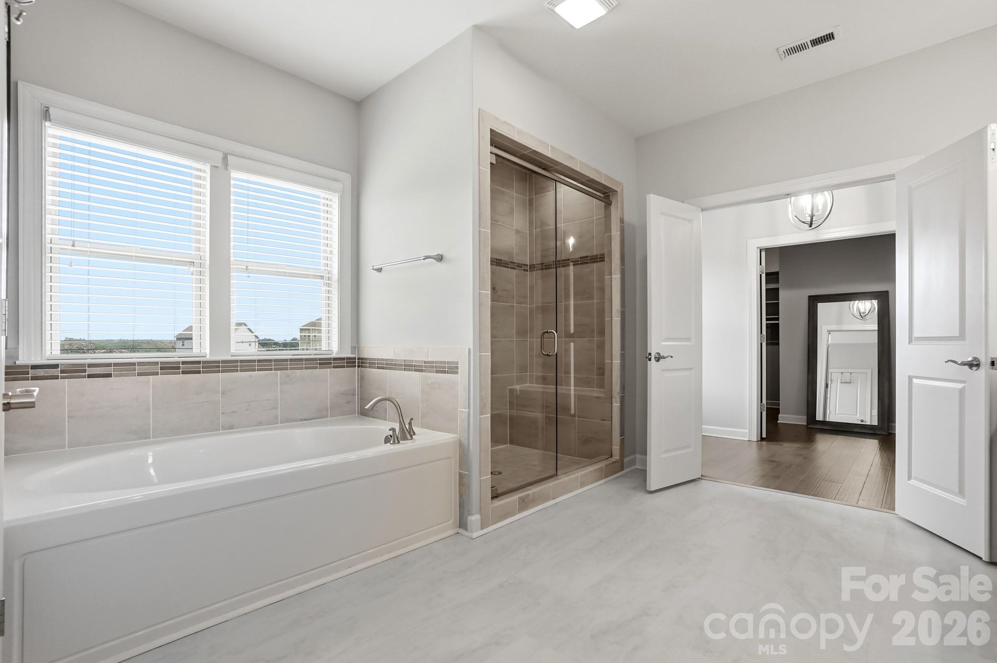 142 Farm Knoll Way
