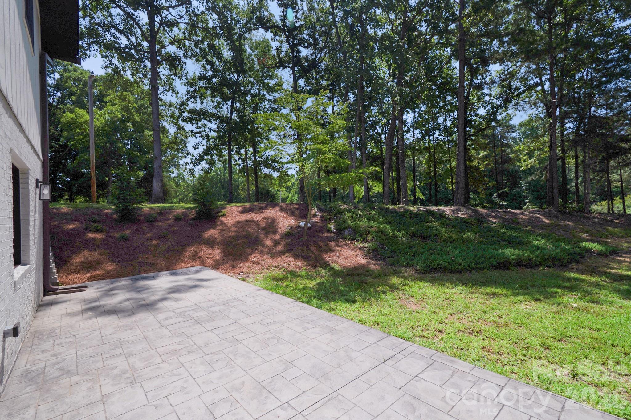 5033 Waxhaw Indian Trail Road