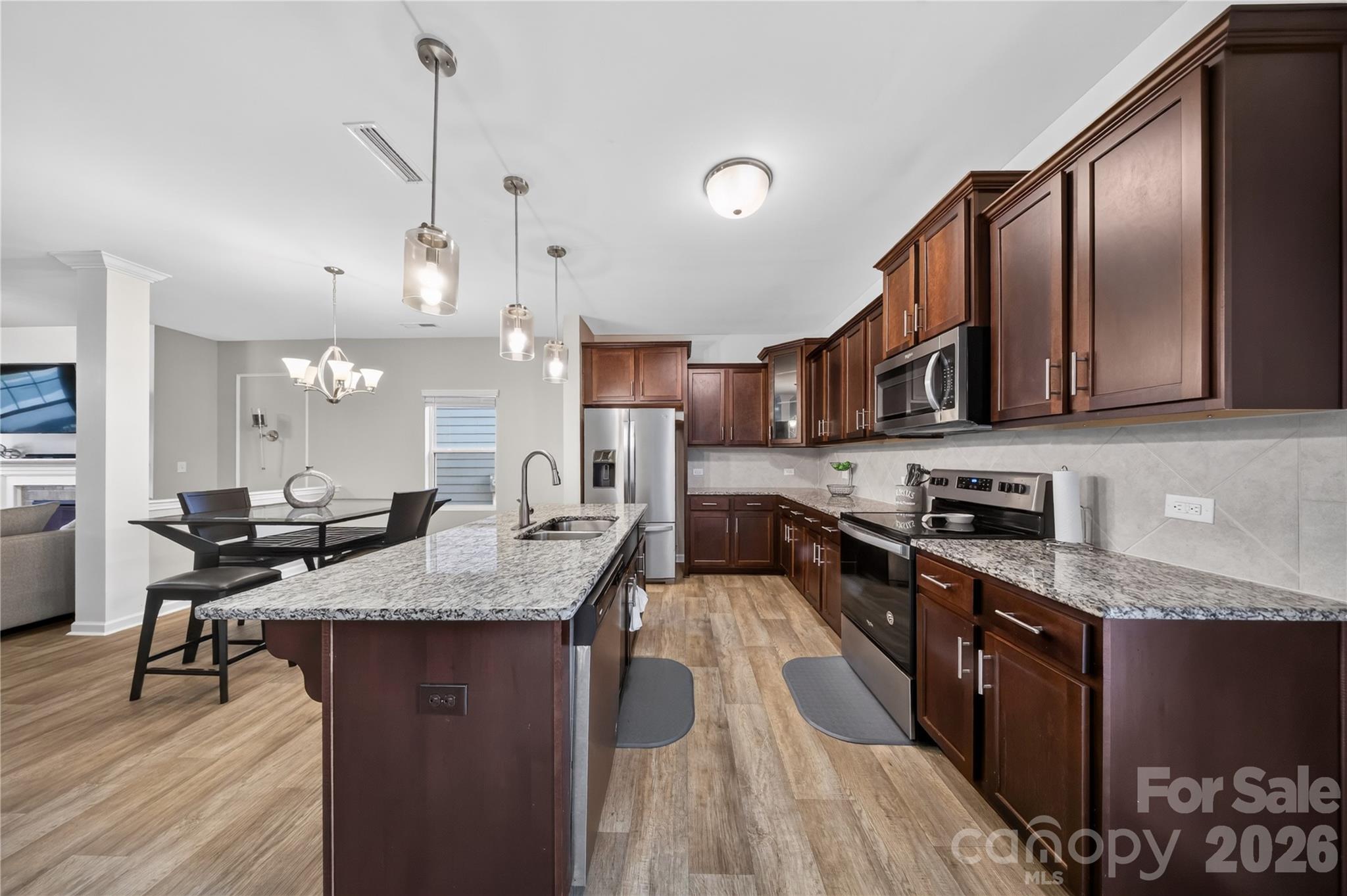 5137 Thomasville Drive Unit: 166